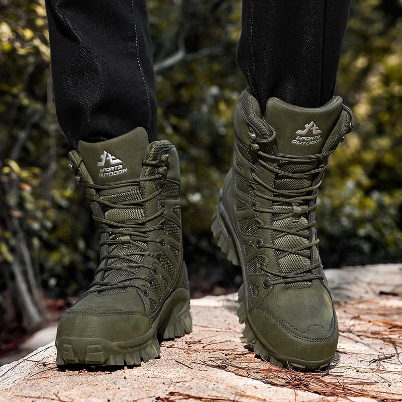 Bota Coturno Adventure Masculina em Couro